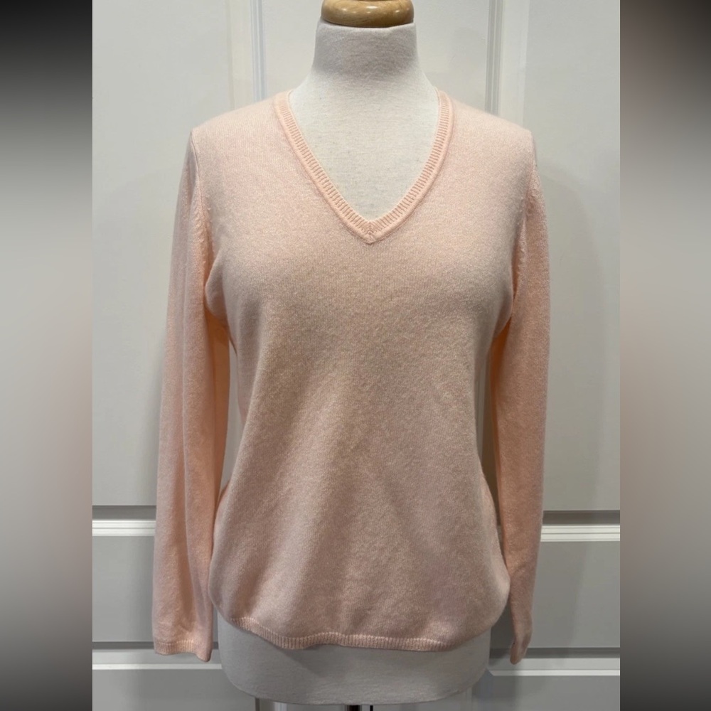 CASHMERE by CHARTER CLUB Sweater Sz L Soft Pink‎ V-Neck Pullover Cozy Winter